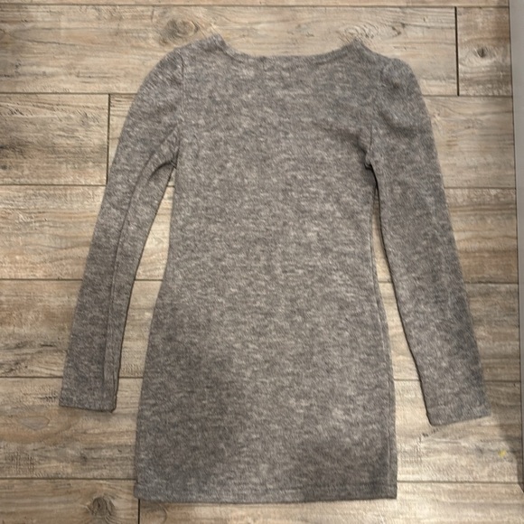 Burberry London Gray Long Sleeve Sweater Size Small - Picture 3 of 6